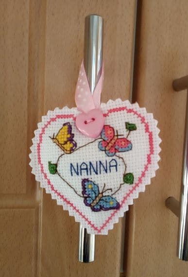 Hanging Heart Pocket Hug, Flowers and Butterflies – Nanna – Cross Stitch - product image 2