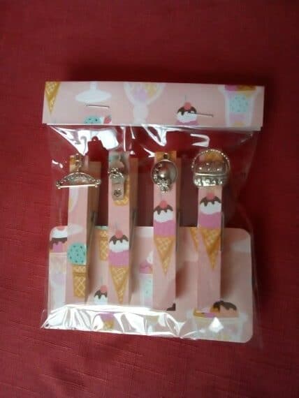 Ladies Accessories Themed Magnetic Pegs – Set of 4 – Hat, Flip Flop, Bag, Hanger – Ice Cream - product image 3