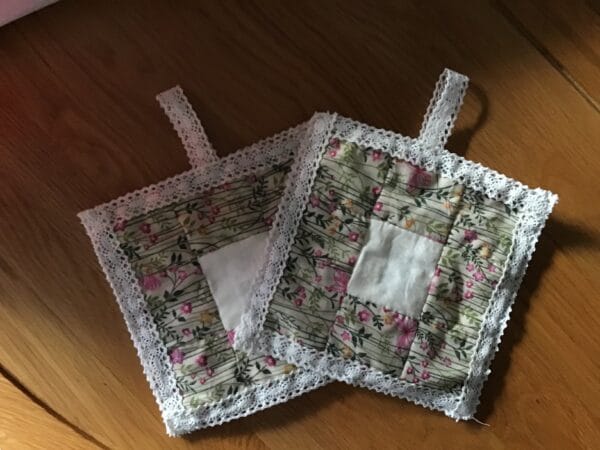 Patchwork pot holders - main product image