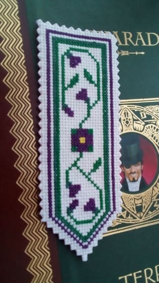 Flower Bookmark – Purple & Green Cross Stitch, Birthday Gift, Reading Gift, Book Gift, Bookmark - product image 3