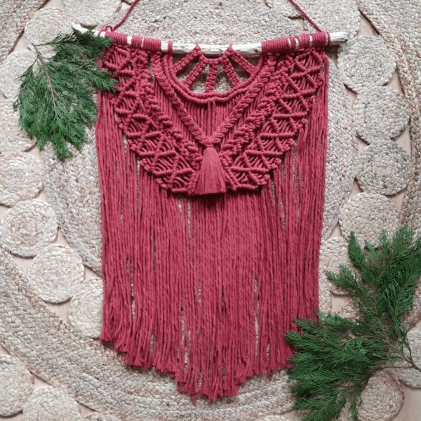 Red macrame - main product image
