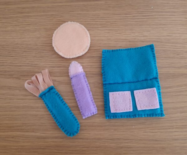 Pretend Toy Make Up Set - product image 3
