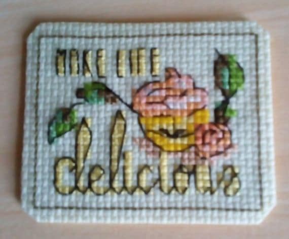 Make Life Delicious, Cup Cake Fridge Magnet, Cross stitch - product image 3