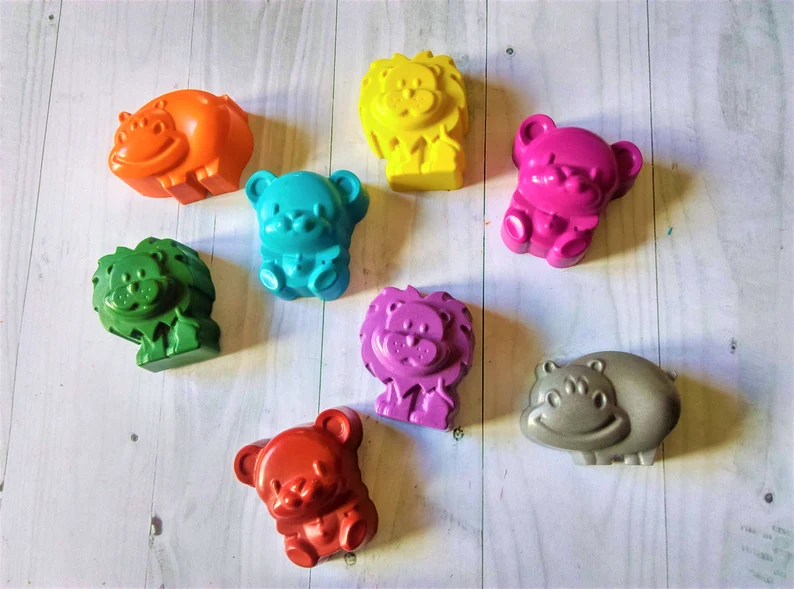 Animal crayons