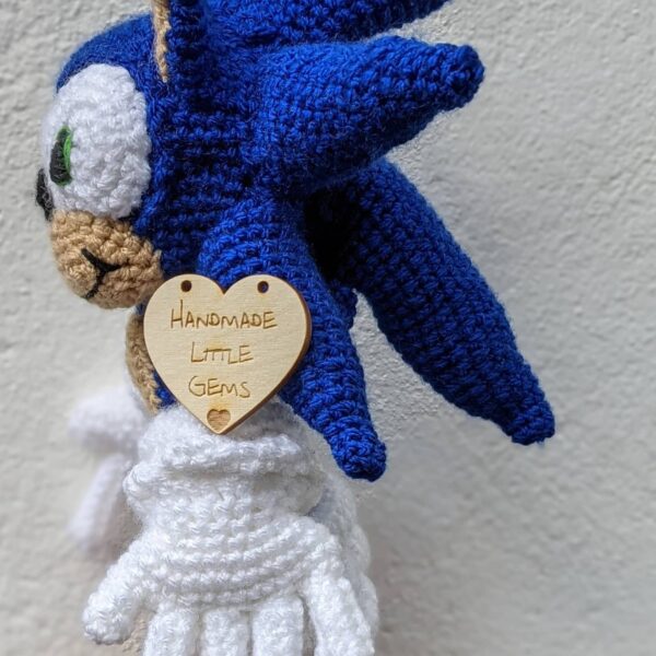Crochet Inspired Sonic the Hedgehog - product image 3