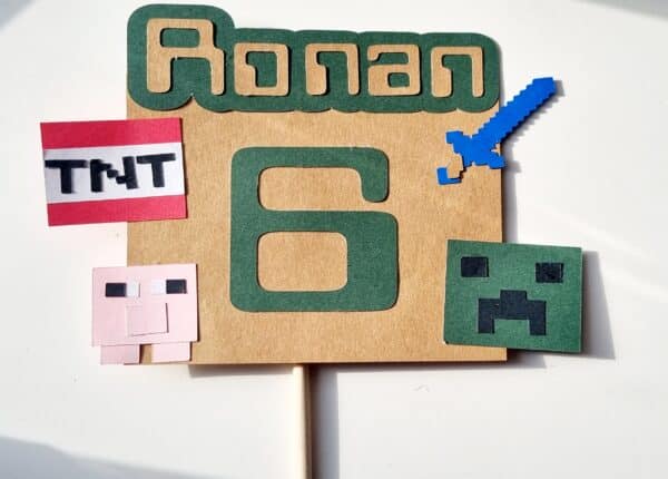Minecraft cake topper - main product image