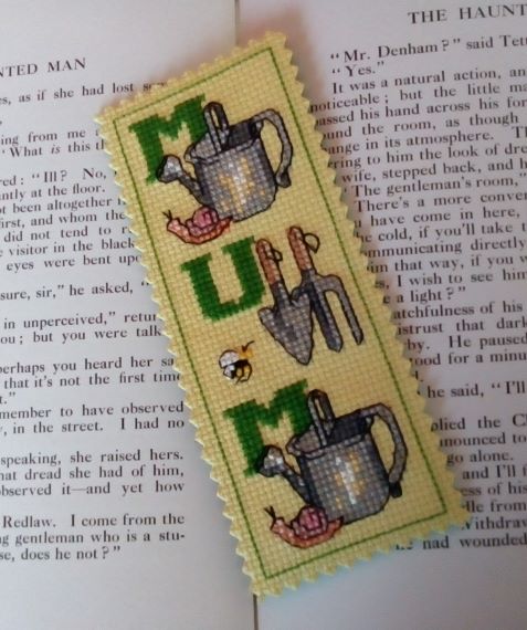 Mum Bookmark, Mum Garden, Mum Gift, Mother Gift, Gardening Gift - main product image