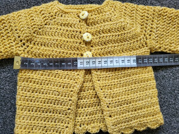 Baby cardigan and hat set - product image 5