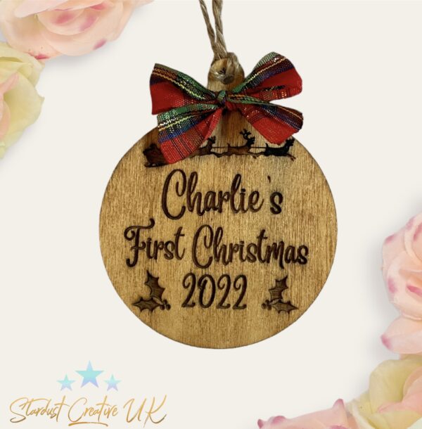 Engraved Wooden Christmas Tree Bauble. Traditional Xmas decoration. - product image 2