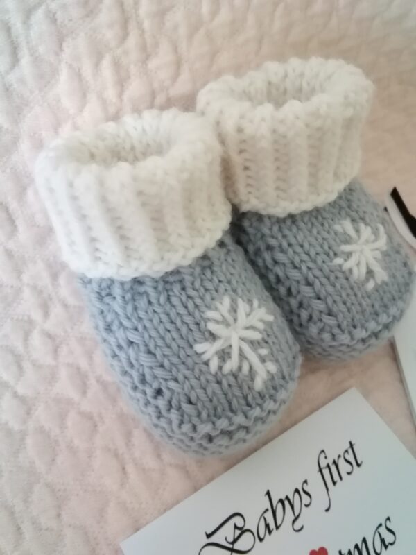 Premium snowflake booties - product image 3