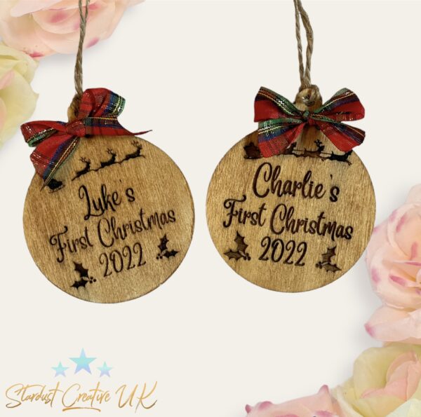 Engraved Wooden Christmas Tree Bauble. Traditional Xmas decoration. - main product image