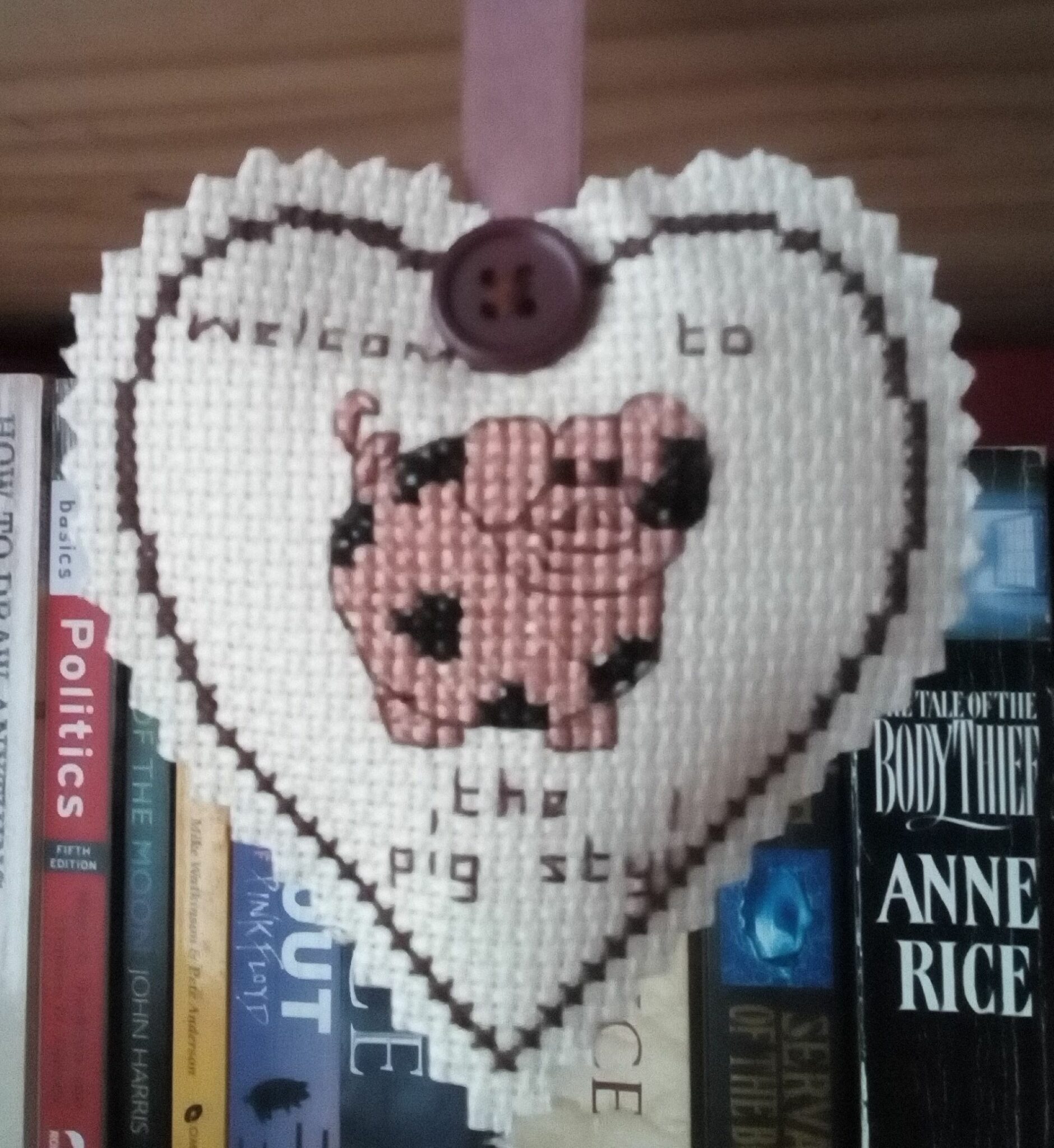 Welcome To The Pig Sty – Hanging Heart/Pocket Hug, Cross Stitch, Brown - main product image