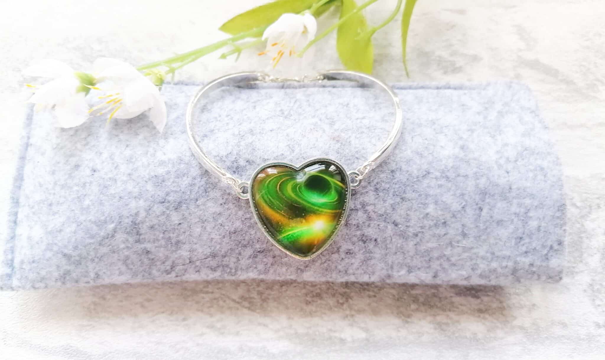 Heart Shape Bracelet - main product image