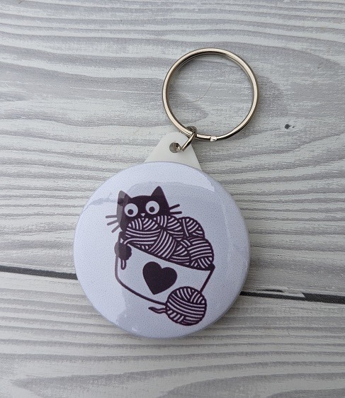 Cute Knitting Keyring – Yarn and Cat Keyring , knitting gift - main product image