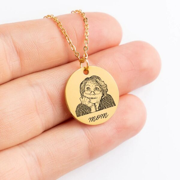 Personalized Human Portrait Necklace, For Your Mom Dad Friend or Kid Birthday Christmas Gift - product image 2