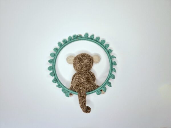 Monkey Wreath Decoration - product image 2