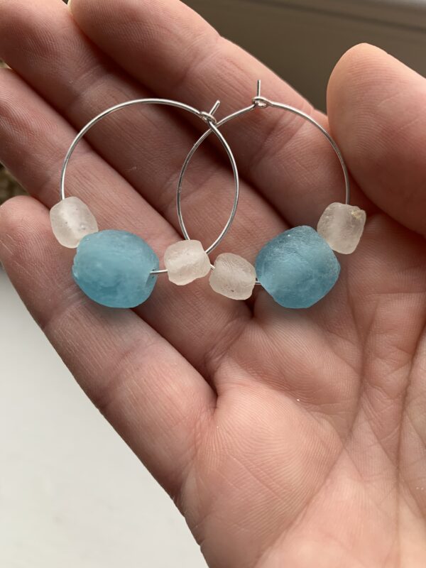 Glass bead hoop earrings - product image 3