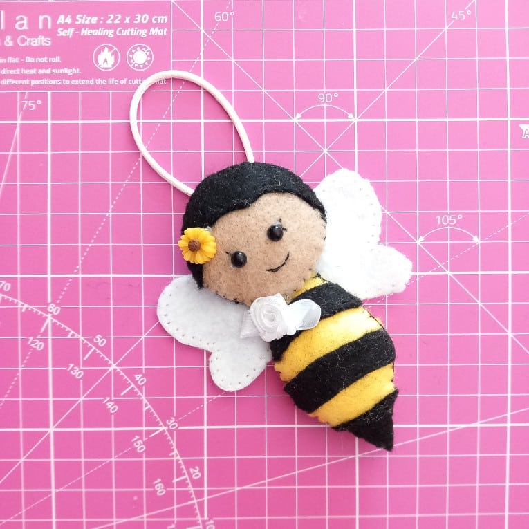 Felt handsewn pretty Bee keyring/ bag/ gift. - main product image