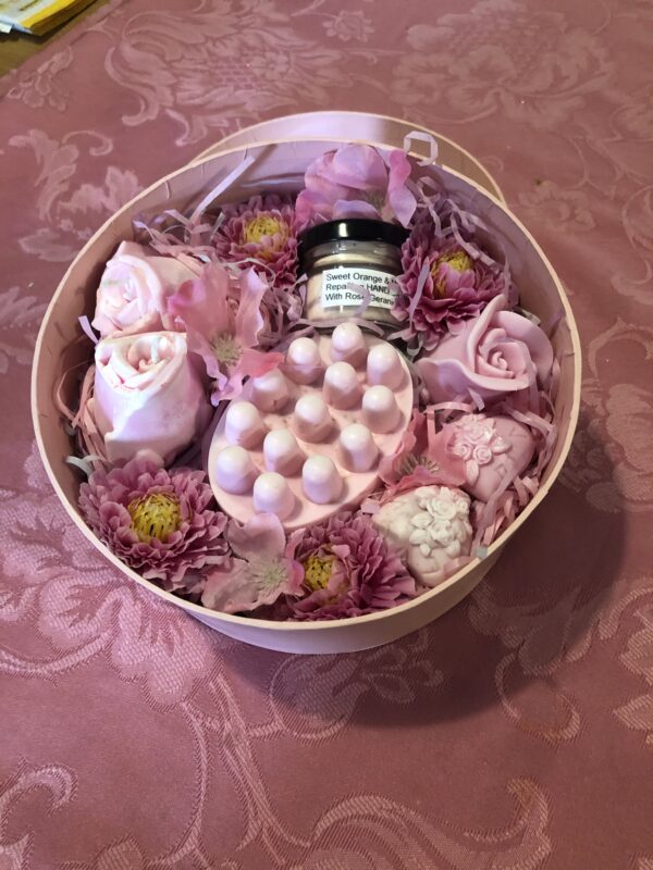 Birthday soap roses - main product image