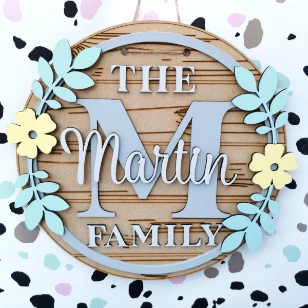 Personalised Wood Family Name Plaque Round Hanging Sign Customised Floral Decoration Home Gift - product image 4