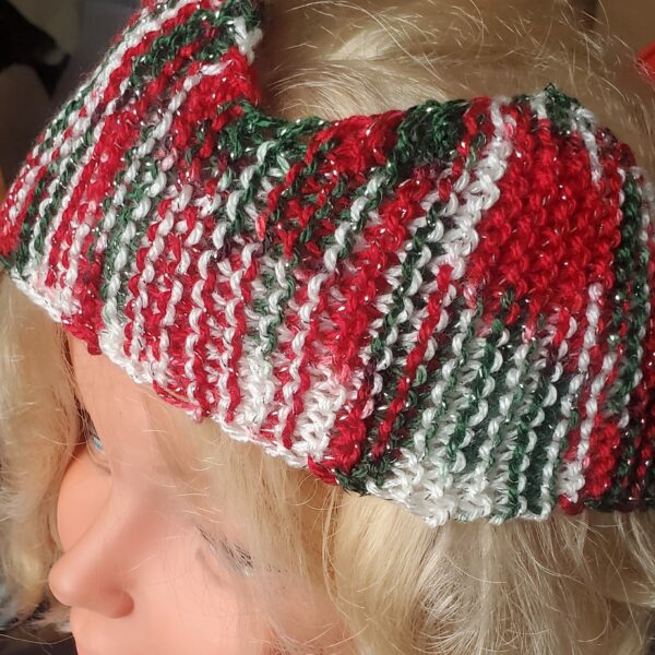 Christmas Crowns, knitted to order. - main product image