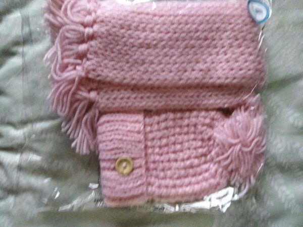 Baby hat and scarf - main product image