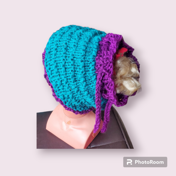 2-in-1 messy bun hats - product image 4