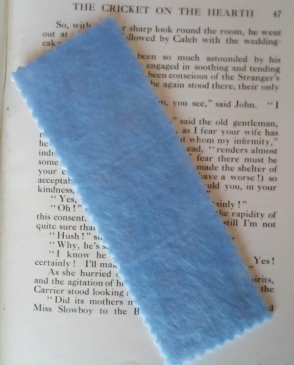 Mum with Ivy Hearts Bookmark, Book Lover Gift, Mum Gift – Blue - product image 2