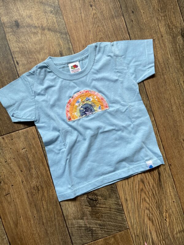 Rainbow appliqué t-shirt age 2-3 - main product image