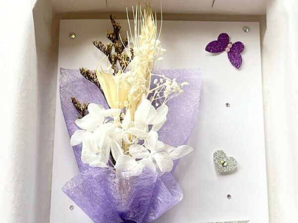 Luxury Personalised Handmade Birthday Card, Mini Dried Flower Bouquet Card with Box C068 - product image 3