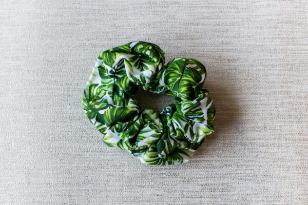 Tropical / leaf themed scrunchie in green and white - product image 4