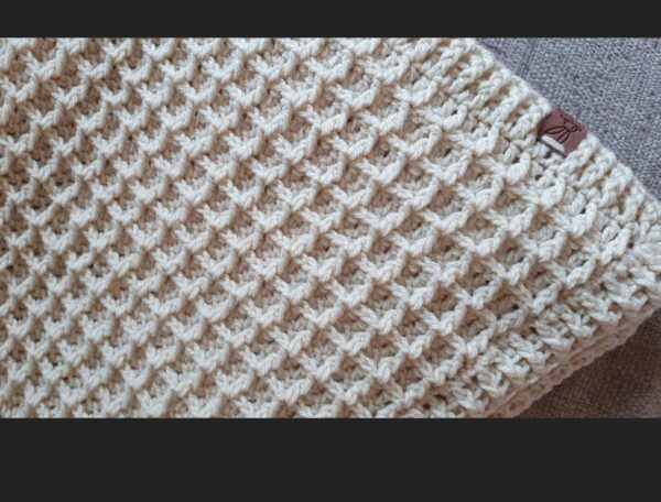 Crochet waffle stitch baby pram blanket - product image 3