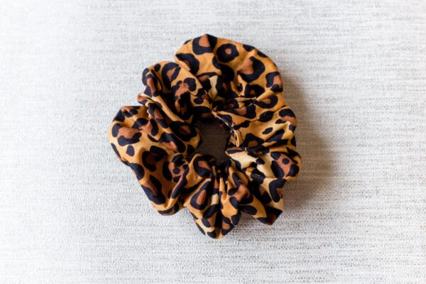 Leopard print scrunchie big cat print - product image 3