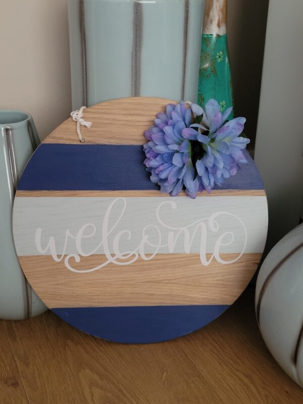 30cm Round Oak Hanging Door Sign – Blue Welcome - product image 2