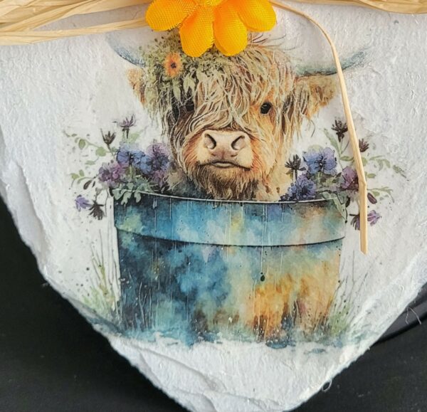 Decoupaged Slate Heart – Bathtub Highland Cow - product image 2