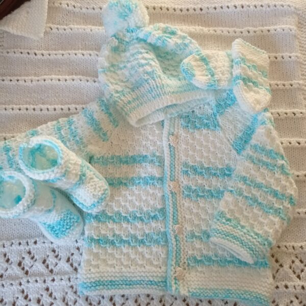 Babies jacket, hat, boots and mitts - main product image