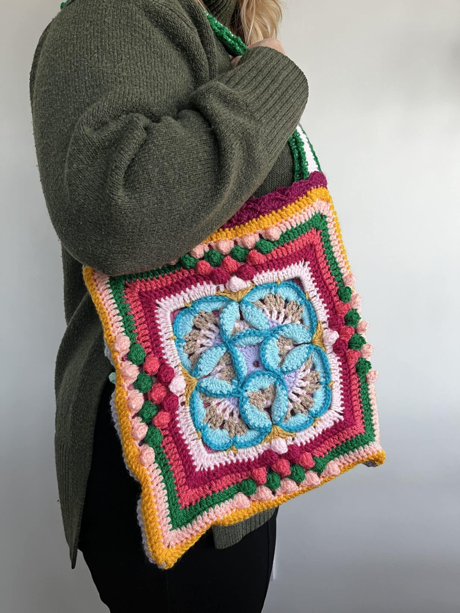 Crotchet Tote Bag - main product image