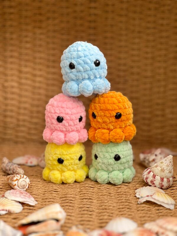 Mini Crochet Octopus Plushies Amigurumi - main product image