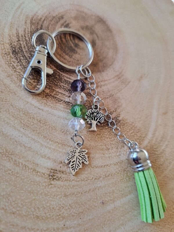 Beaded leaf bag charm/keyring - main product image