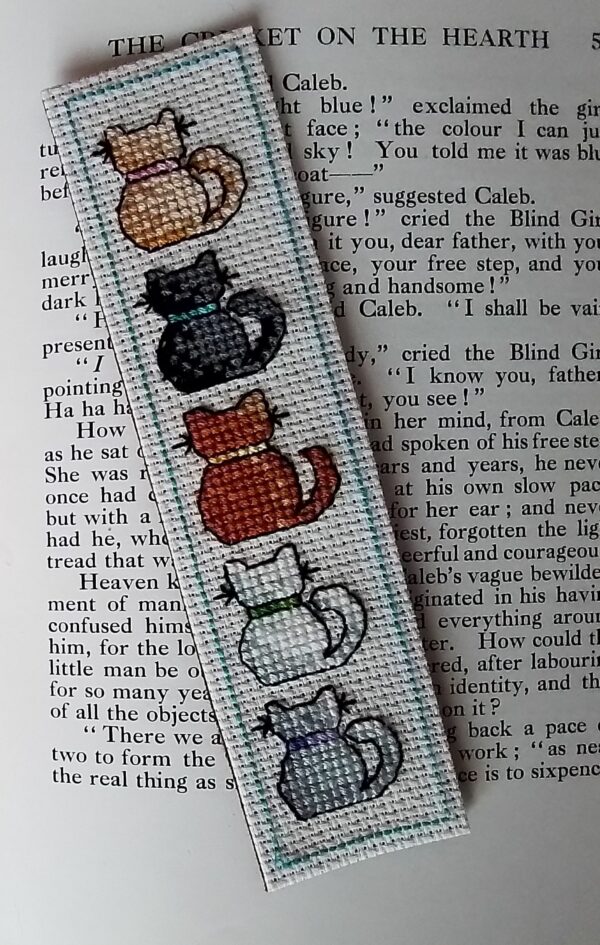 Cats In A Row Bookmark, Cats Bookmark, Cat Lover Bookmark, Cat Gift – Vertical - main product image