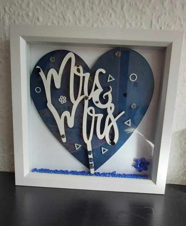 Mr & Mrs box frame decoration - main product image