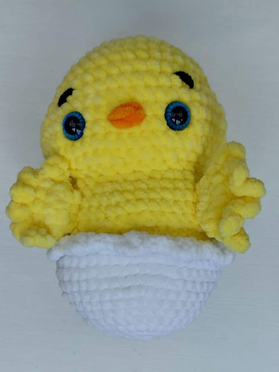 Hatching Chick Easter toy - main product image