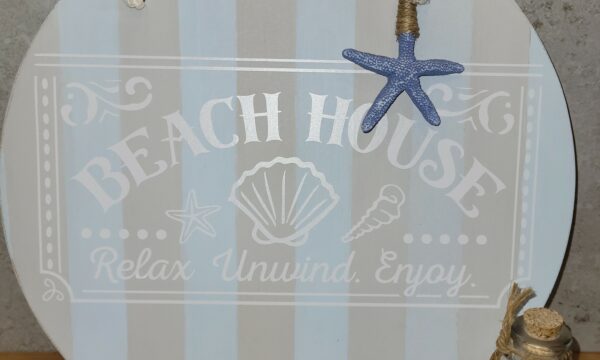 Indoor Round Wooden Door Sign – Beach Hut - product image 2