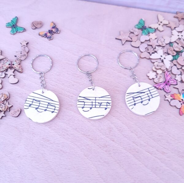 Handmade Musical Notes Wooden Decoupaged Round Keyring – FREE UK DELIVERY - product image 2