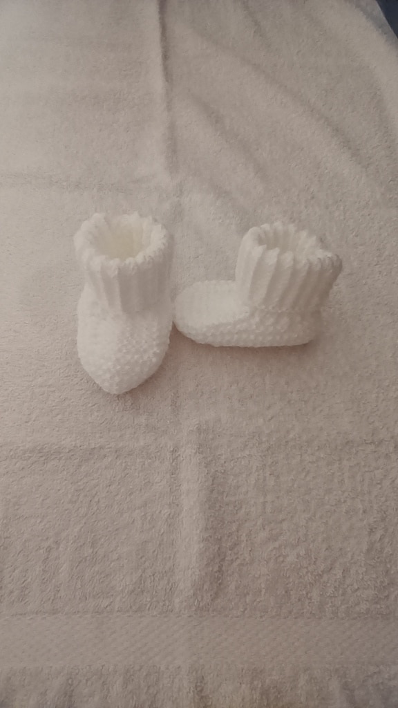 Hand Knitted Baby Classic Booties 0-3 months White - main product image