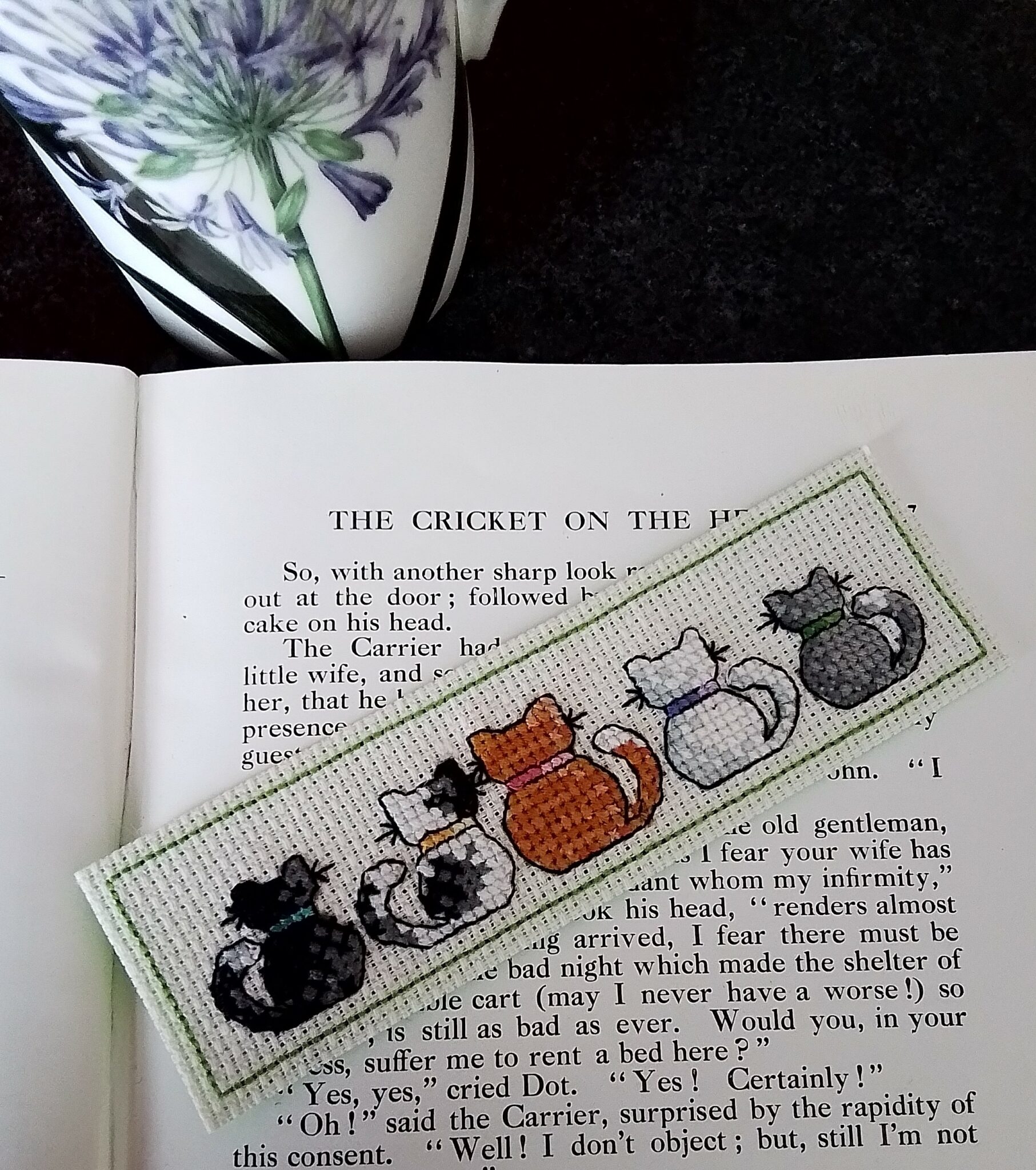 Cats In A Row Bookmark, Cats Bookmark, Cat Lover Bookmark, Cat Gift – Horizontal - main product image
