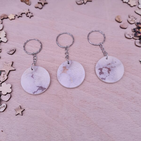 Handmade Grey Gold Marble Wooden Decoupaged Round Keyring – FREE UK DELIVERY - product image 3