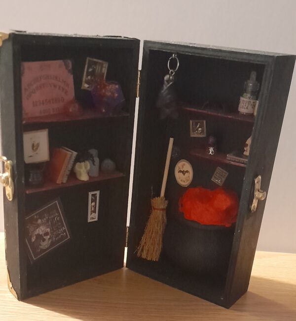 Large witch/fairy box - main product image