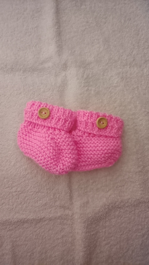 Hand Knitted Baby Booties 0-3 months Candy Pink - product image 2