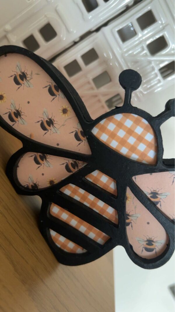 18cm Freestanding Bee Ornament - product image 2